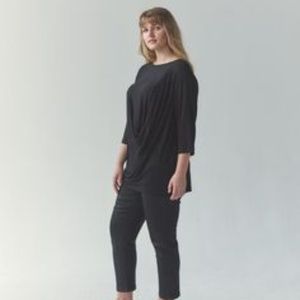 ELEGANT Black Draped Top - UnivS: 2XS / US: 6-8
